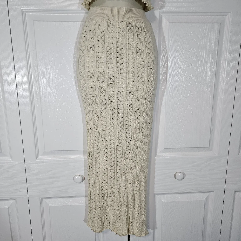 Cream Knit Skirt Size S - Picture 2 of 8